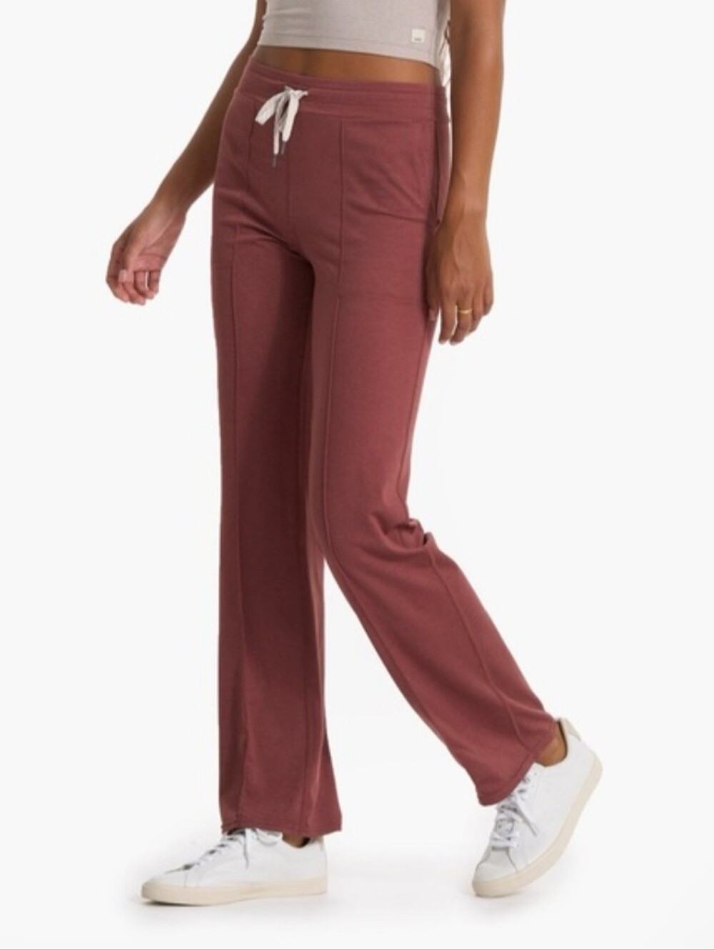 Vuori Halo Essential Wide Leg Pant in Rosewood Heather